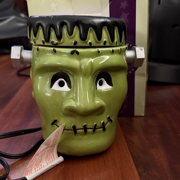 Scentsy Other - Scentsy Full Size Frankenstein Warmer
